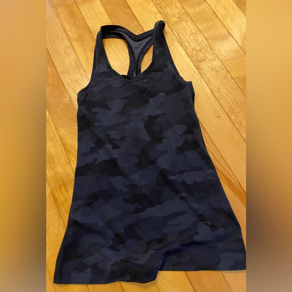 Lululemon Racerback nulu Black camo